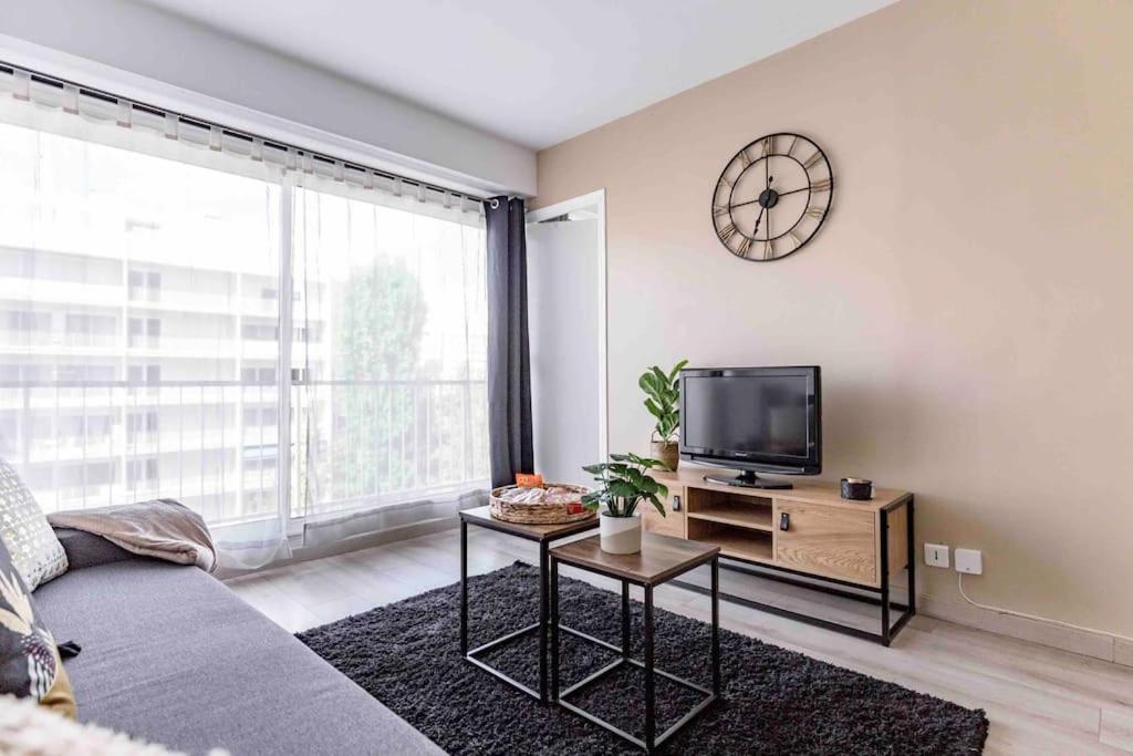 Appartement Avec Parking Et Terrasse Metro 7 Et Paris Villejuif Exteriér fotografie